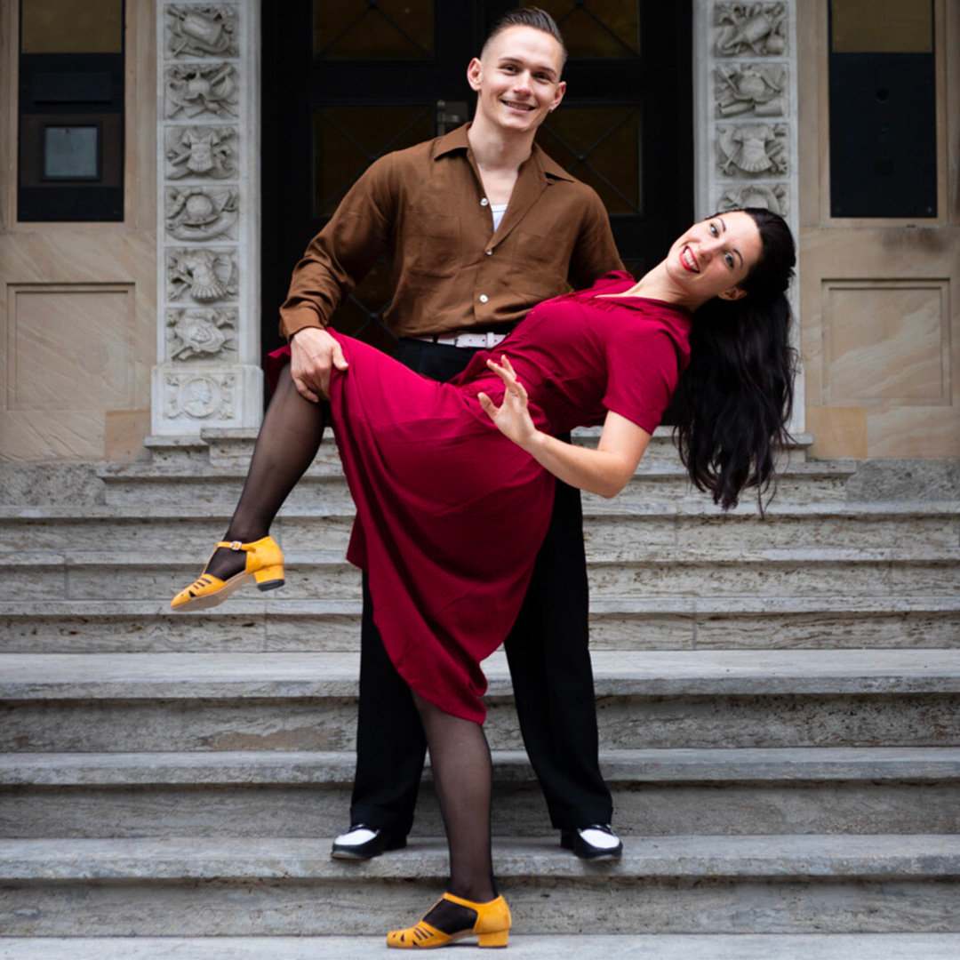 MAX & ALINA